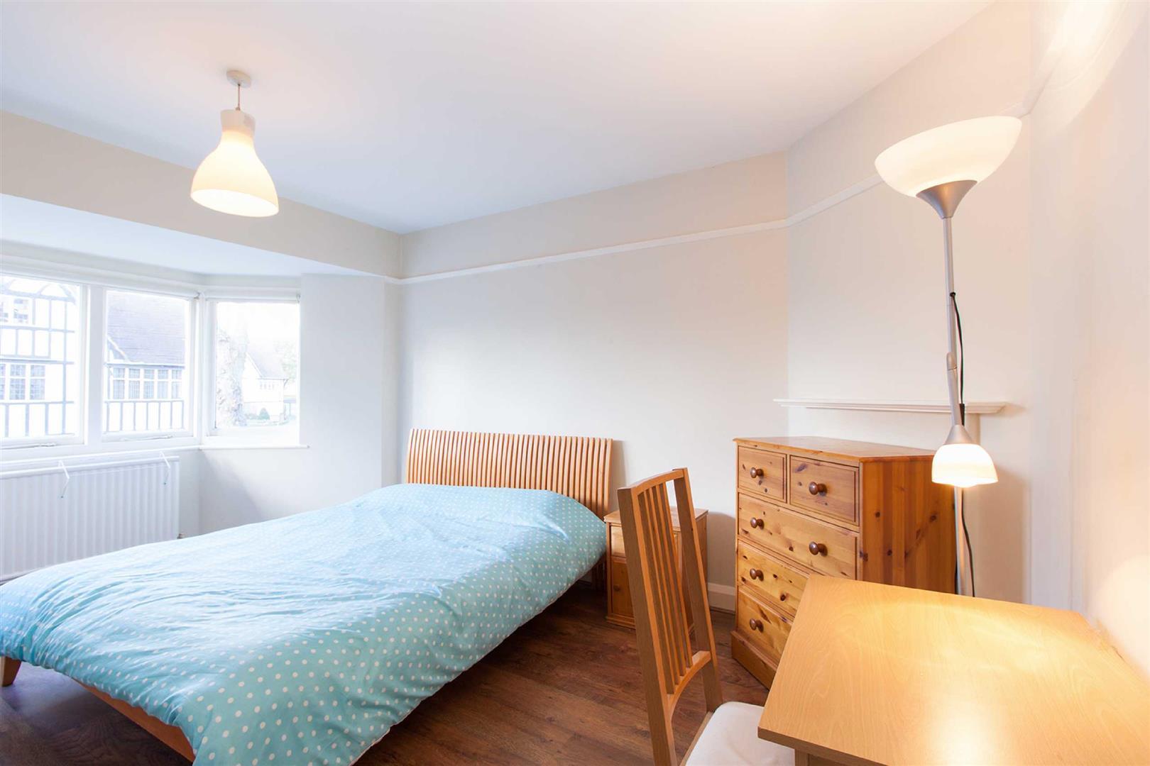 House Monks Drive in Greater London