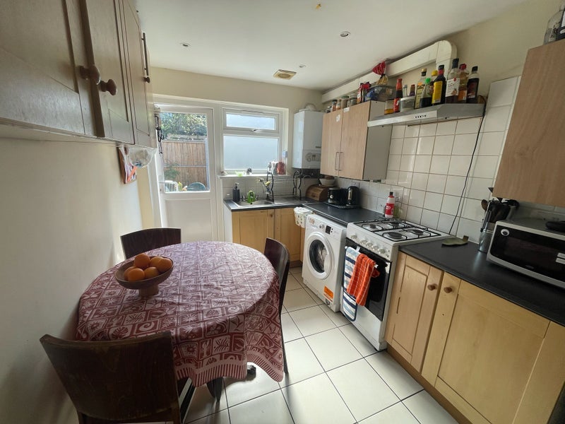 Room Rensburg Road in Greater London