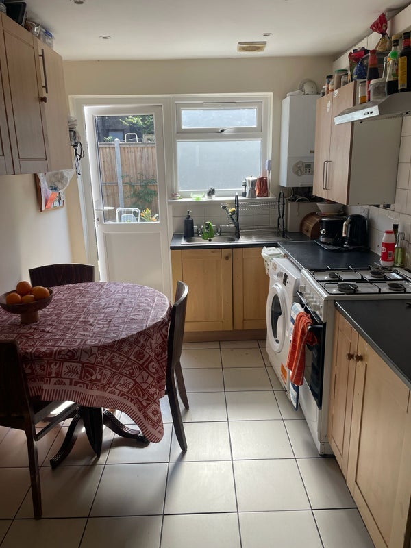 Room Rensburg Road in Greater London