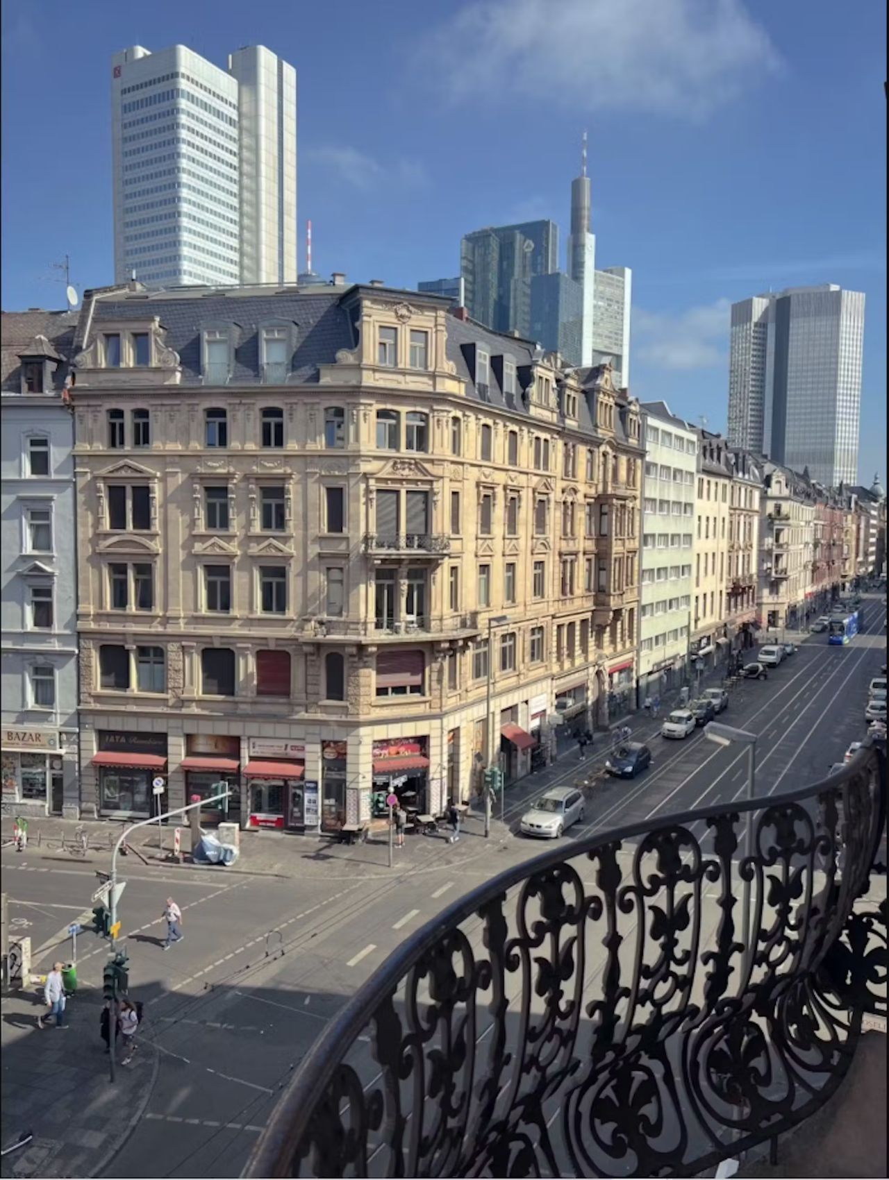 Zimmer Münchener Straße in Frankfurt am Main