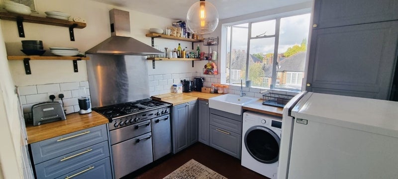 Room Sydenham Road in Greater London