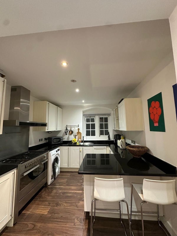 Room Swanfield Street in Greater London