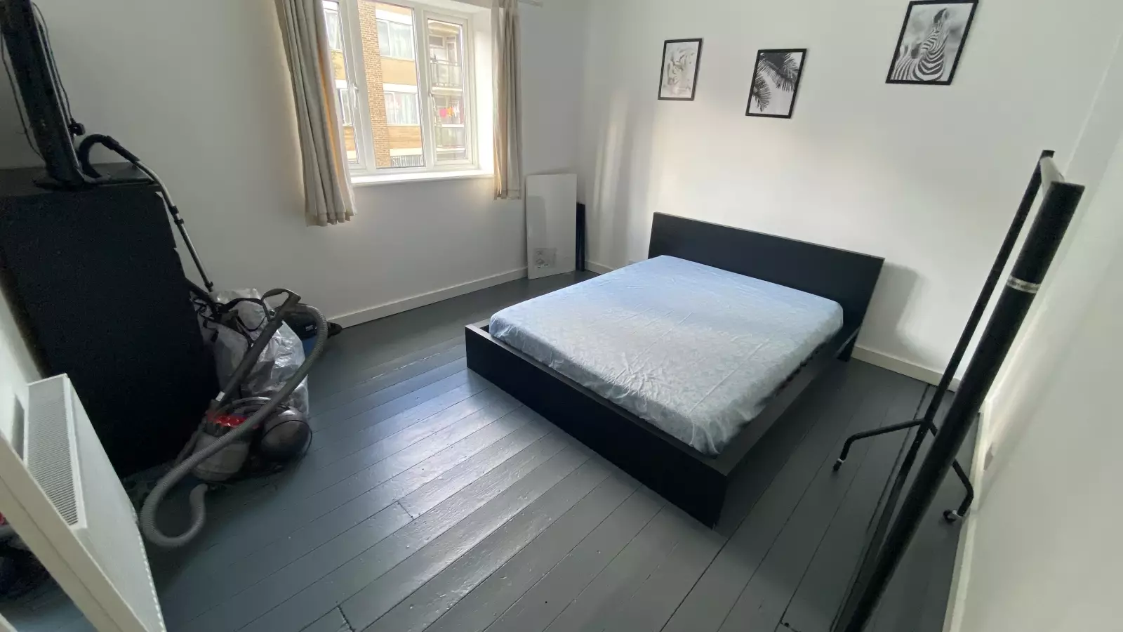 Flat Varden Street in Greater London