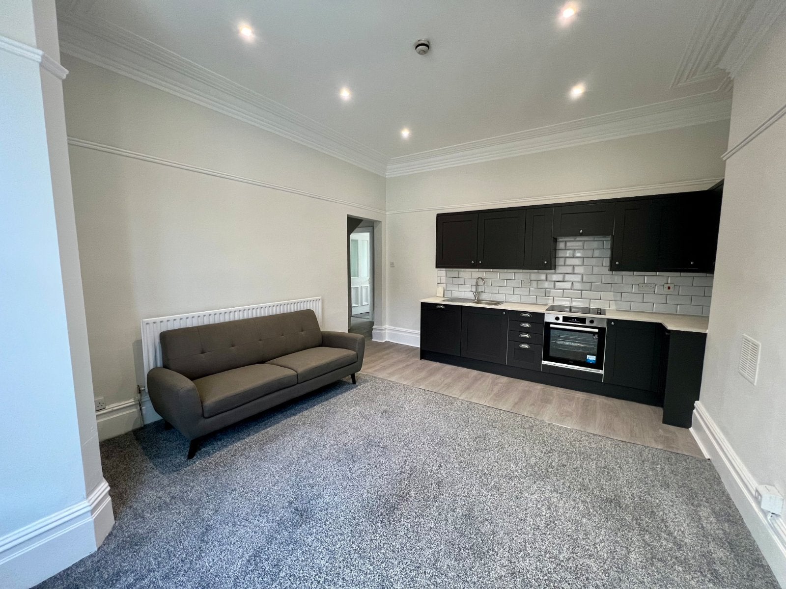 Flat Oakwood Avenue in Leeds