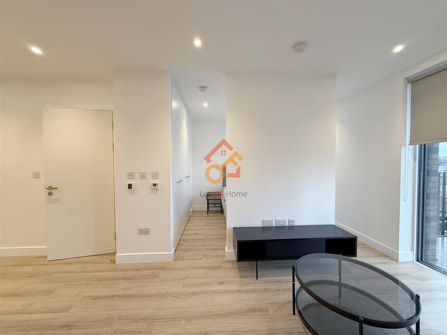 Flat Abbeydale Road in Greater London