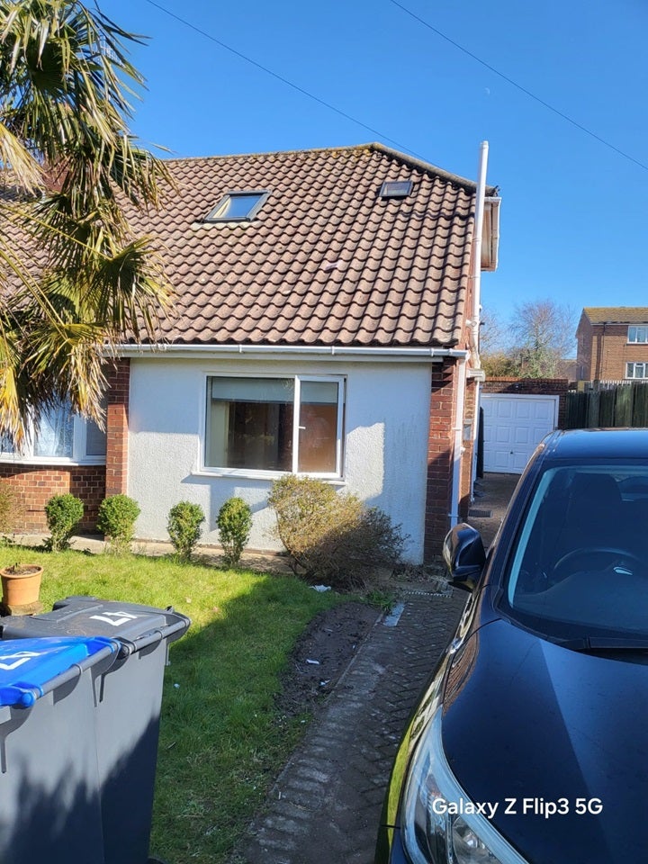 House Sackville Crescent in Worthing