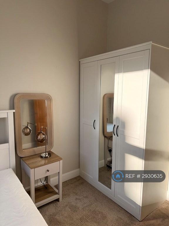 Flat Stanton Street in Newcastle upon Tyne