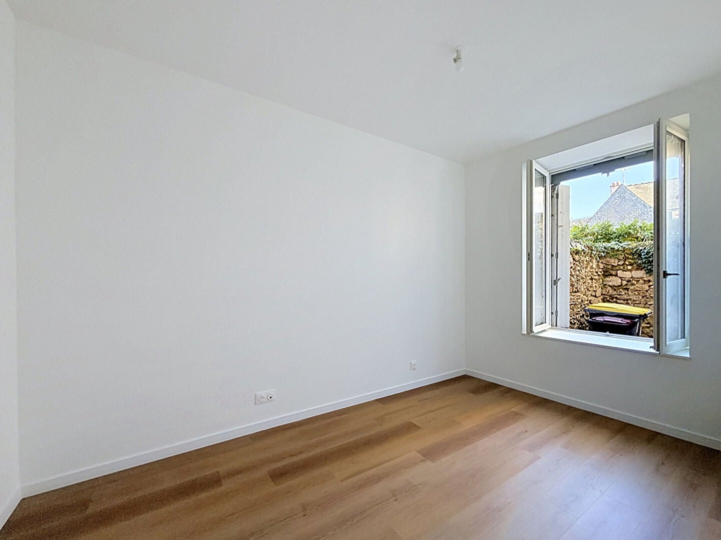 Flat Rue de la Tonnellerie in Baugé