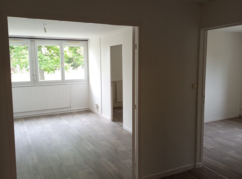 Flat Rue du Plat in Ambronay