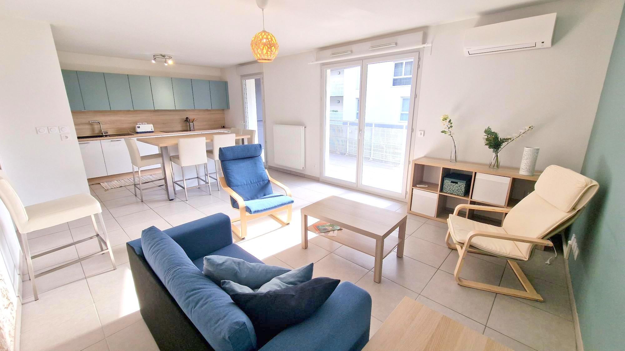 Flat Rue Maryse Bastié in Lyon