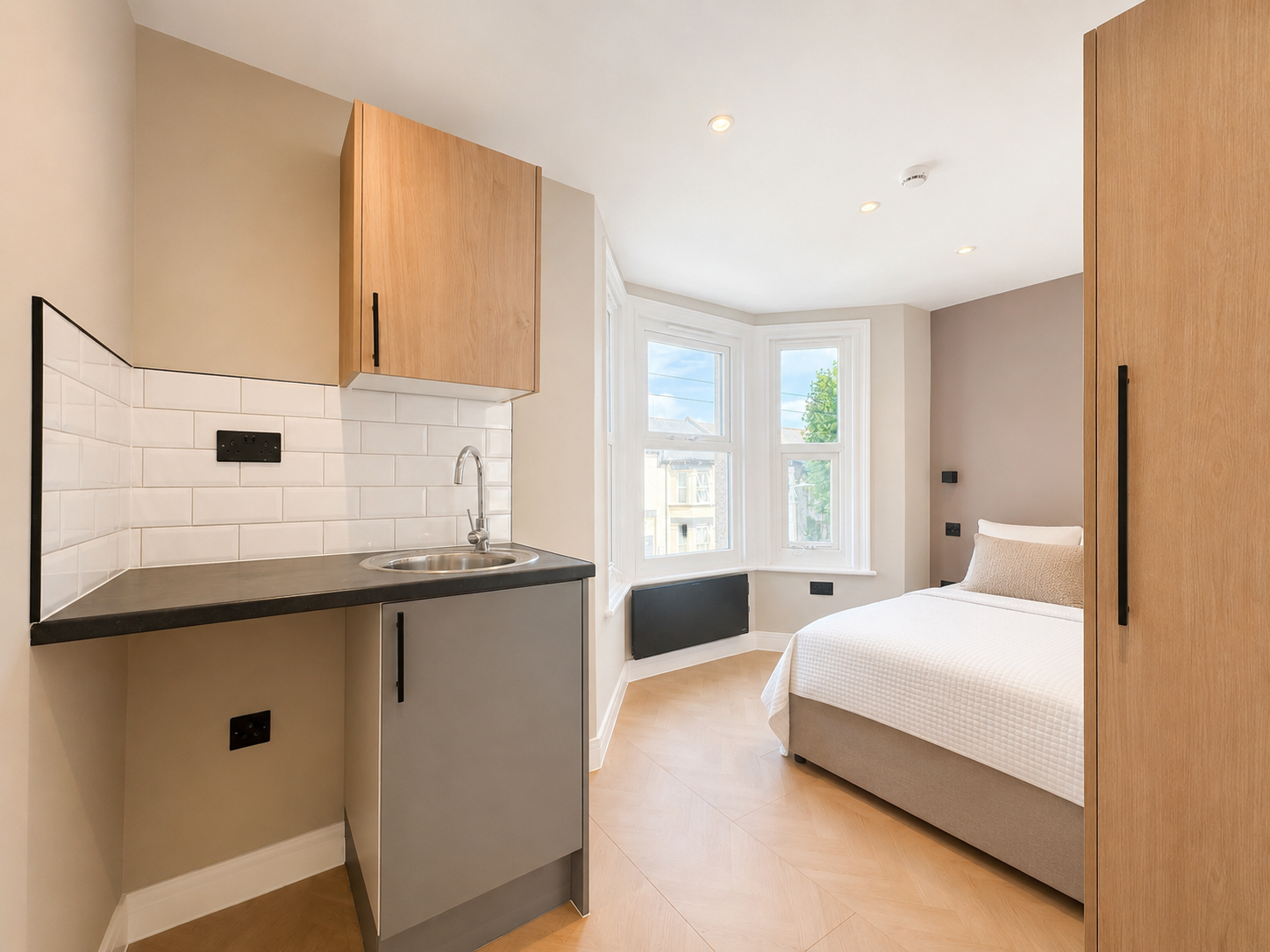 Room Hartington Road in Southend-on-Sea