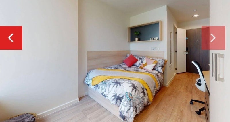 Room Lett Road in Greater London