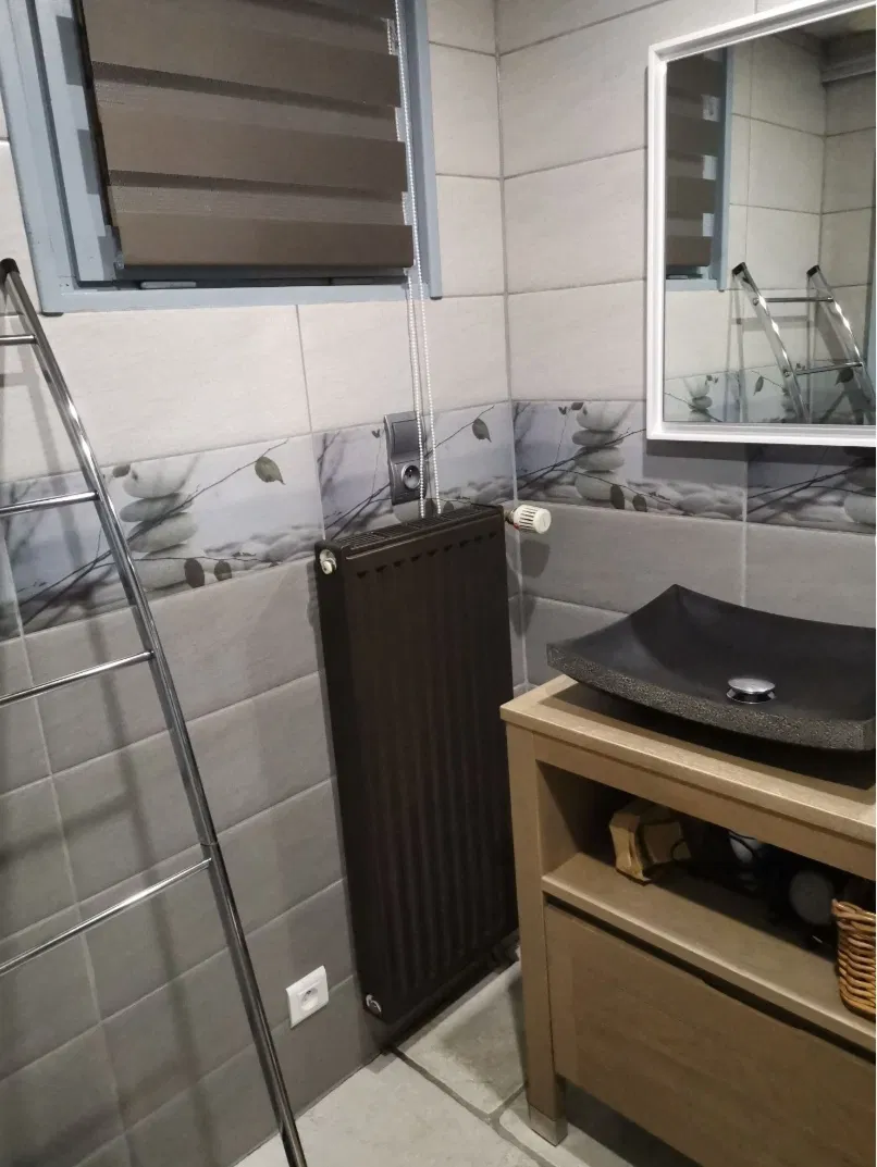 Room Impasse de la Gare in Les Combes