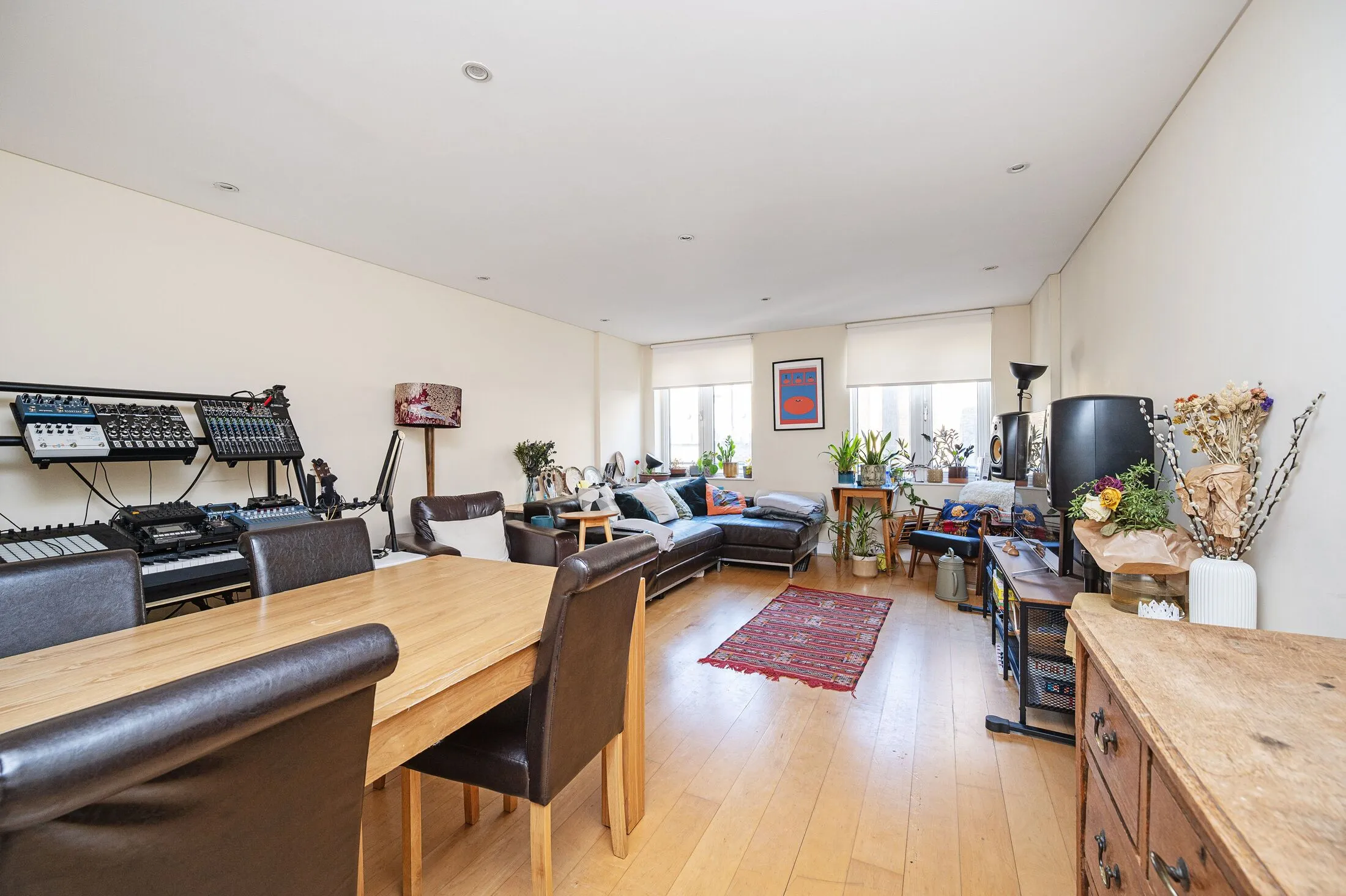 Flat Owen Street in Greater London