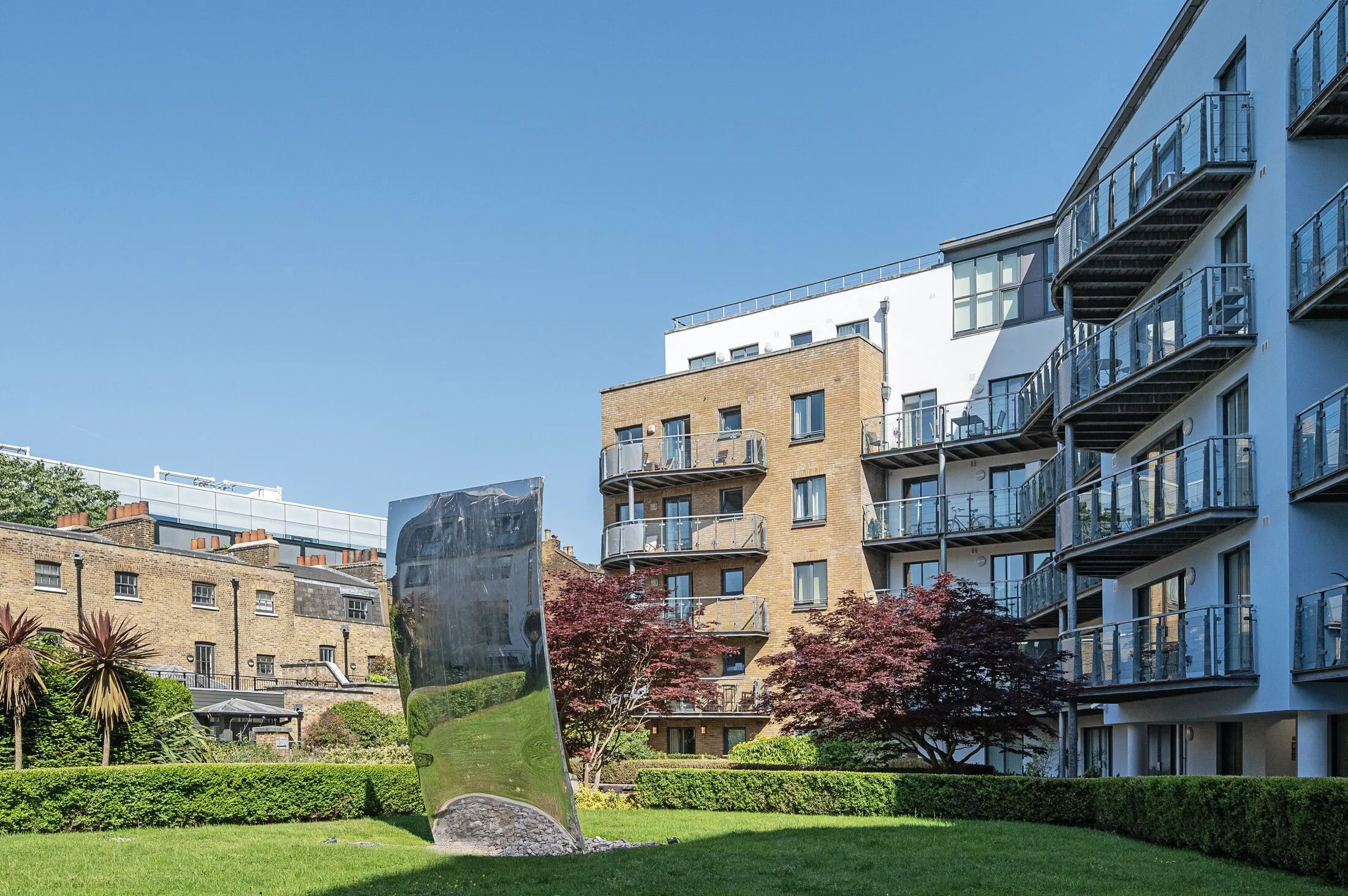 Flat Owen Street in Greater London