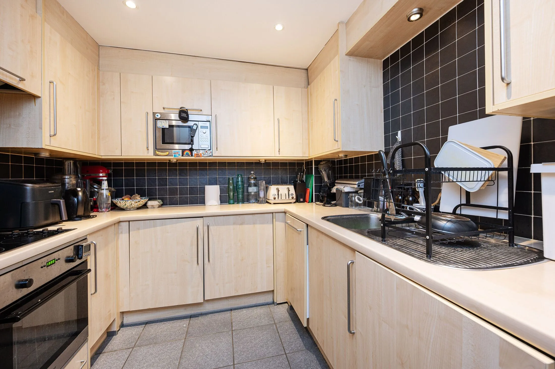 Flat Owen Street in Greater London