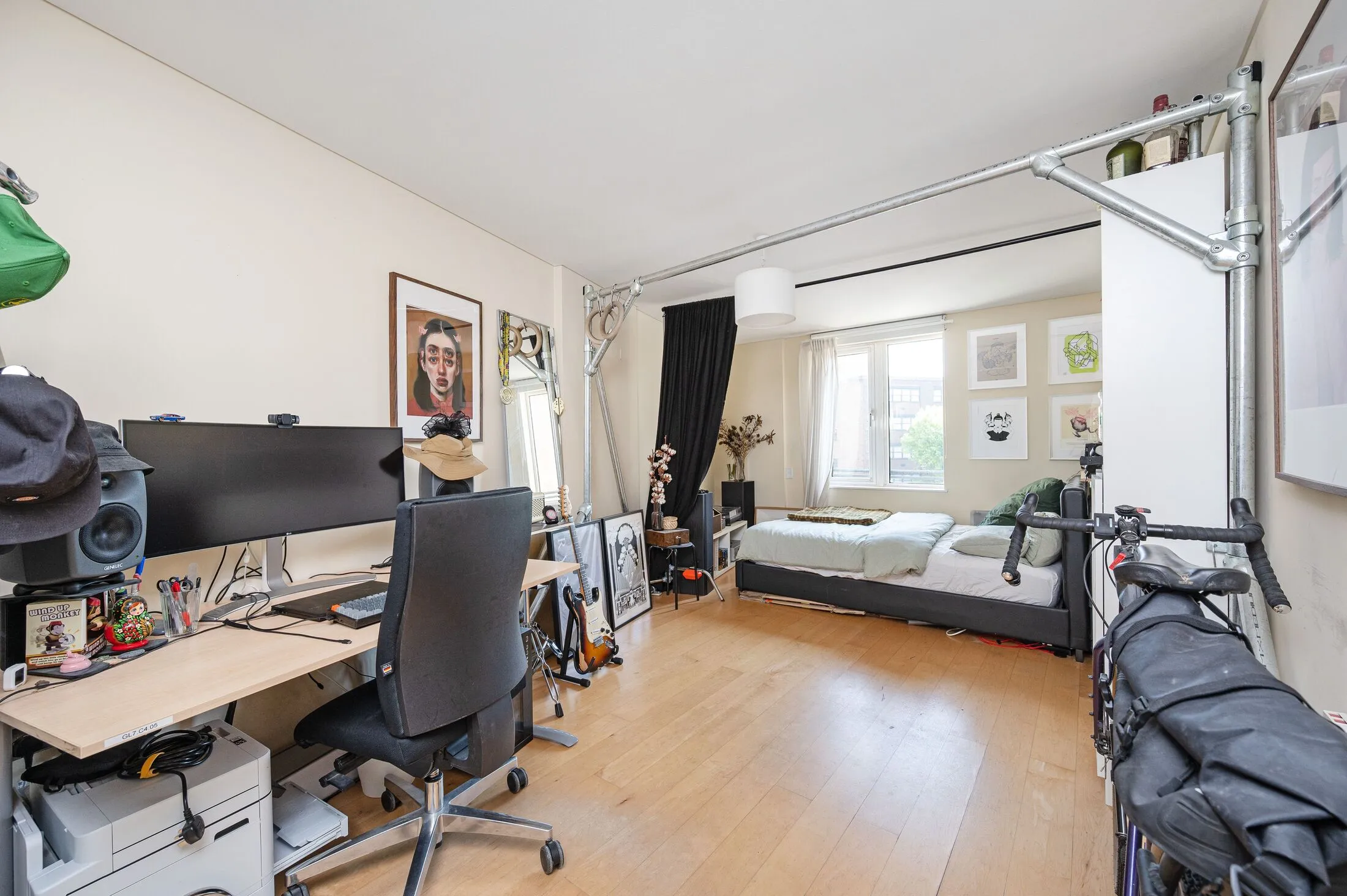 Flat Owen Street in Greater London