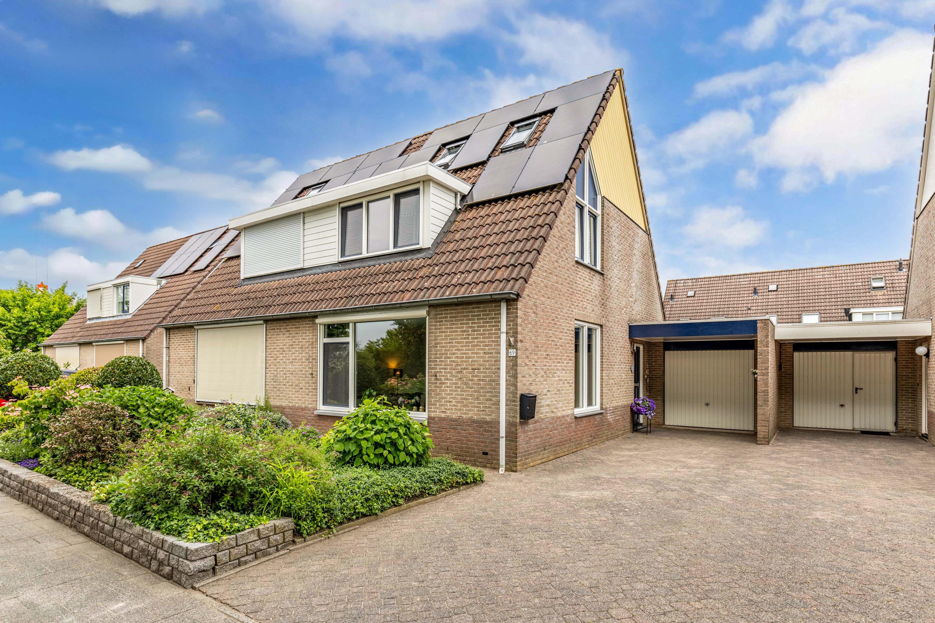 Tussenwoning te koop: Nieuwe Onnastraat 69, Steenwijk