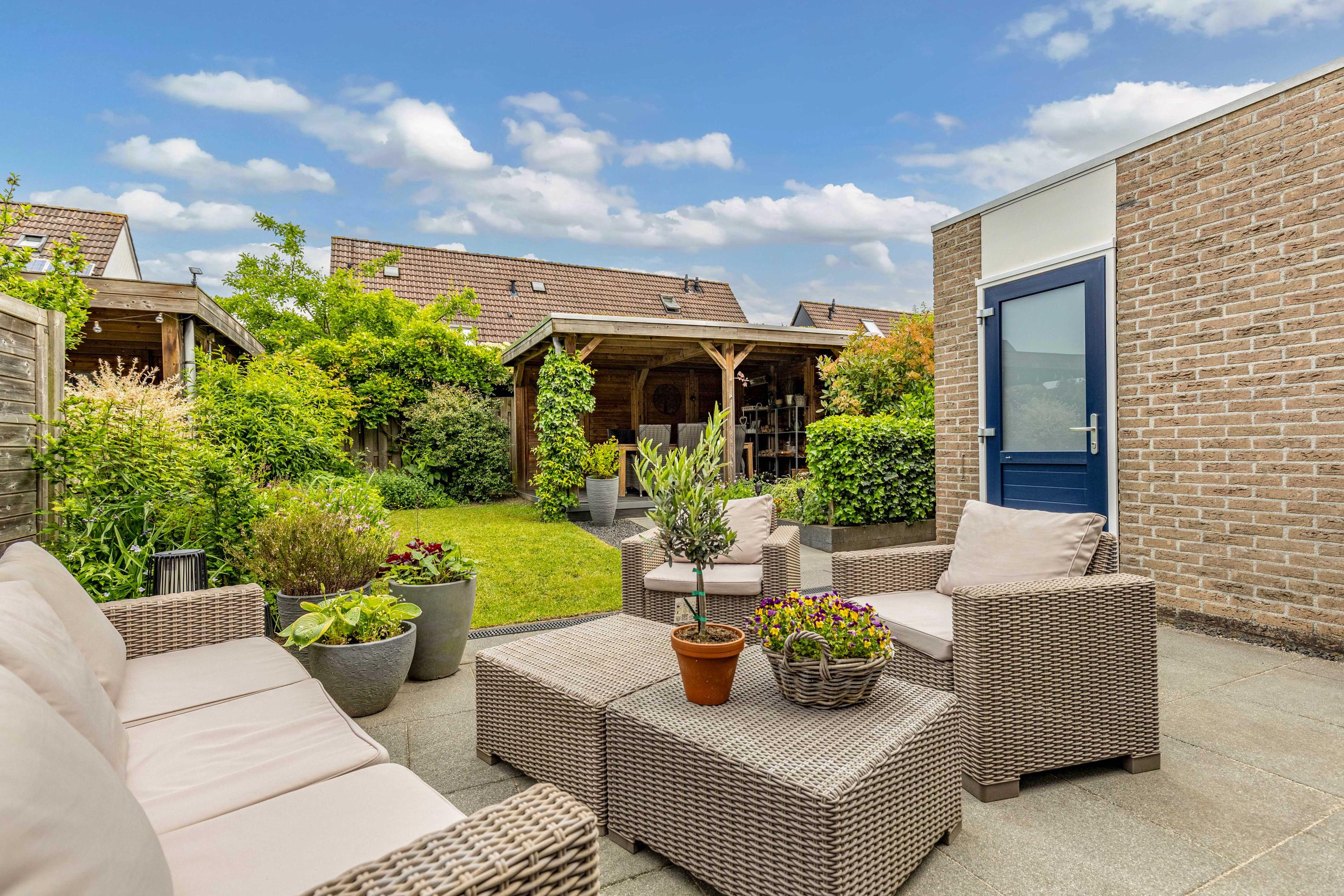 Tussenwoning te koop: Nieuwe Onnastraat 69, Steenwijk