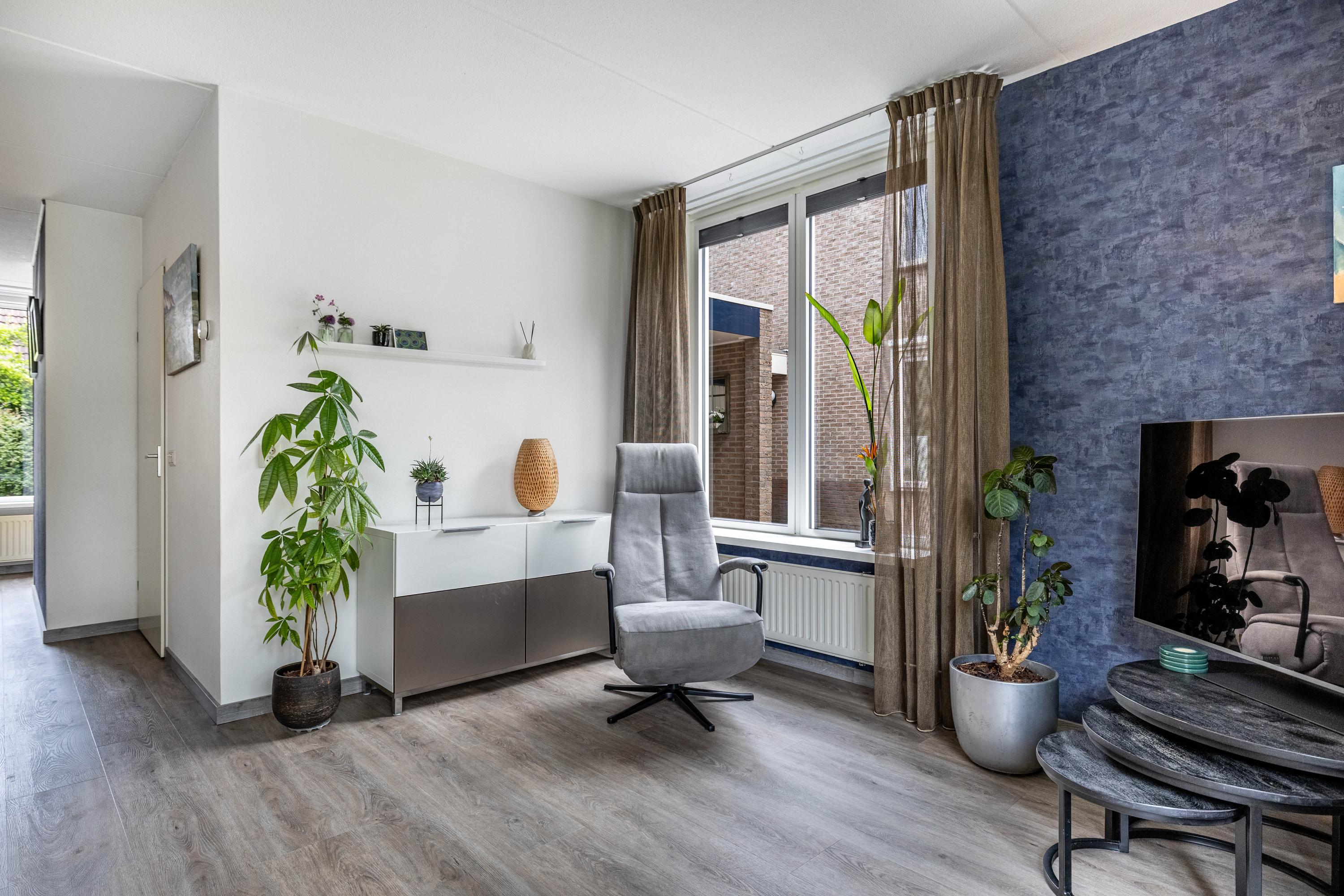 Tussenwoning te koop: Nieuwe Onnastraat 69, Steenwijk
