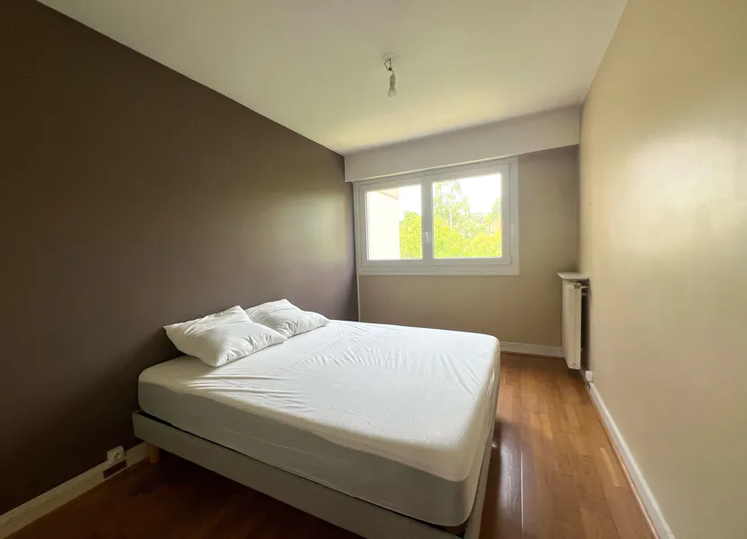 Appartement Rue Robert Marchand à Fontenay-aux-Roses