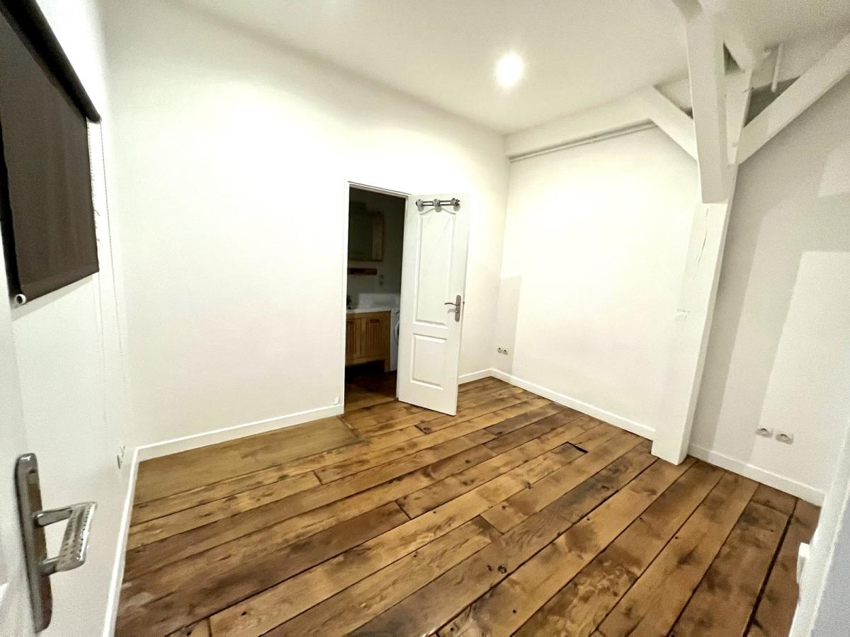 Appartement Quai de Valmy à Paris