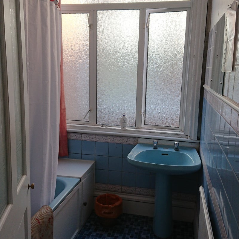Room Chevening Road in Greater London