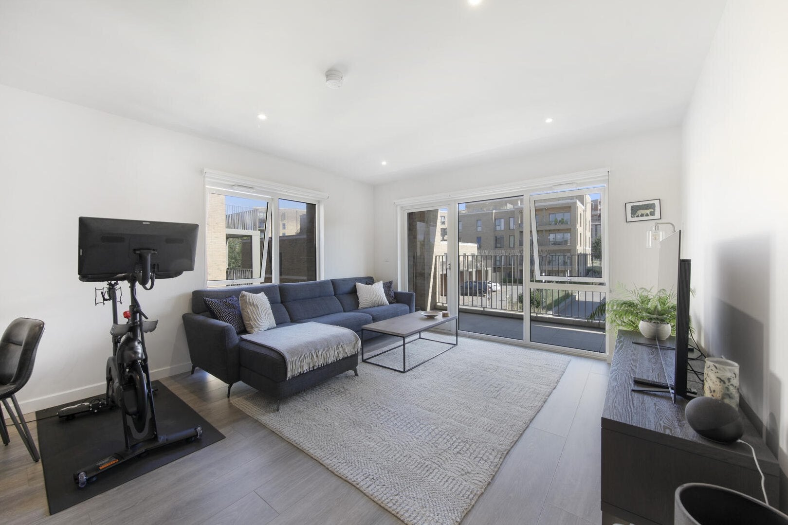 Flat Bittacy Hill in Greater London