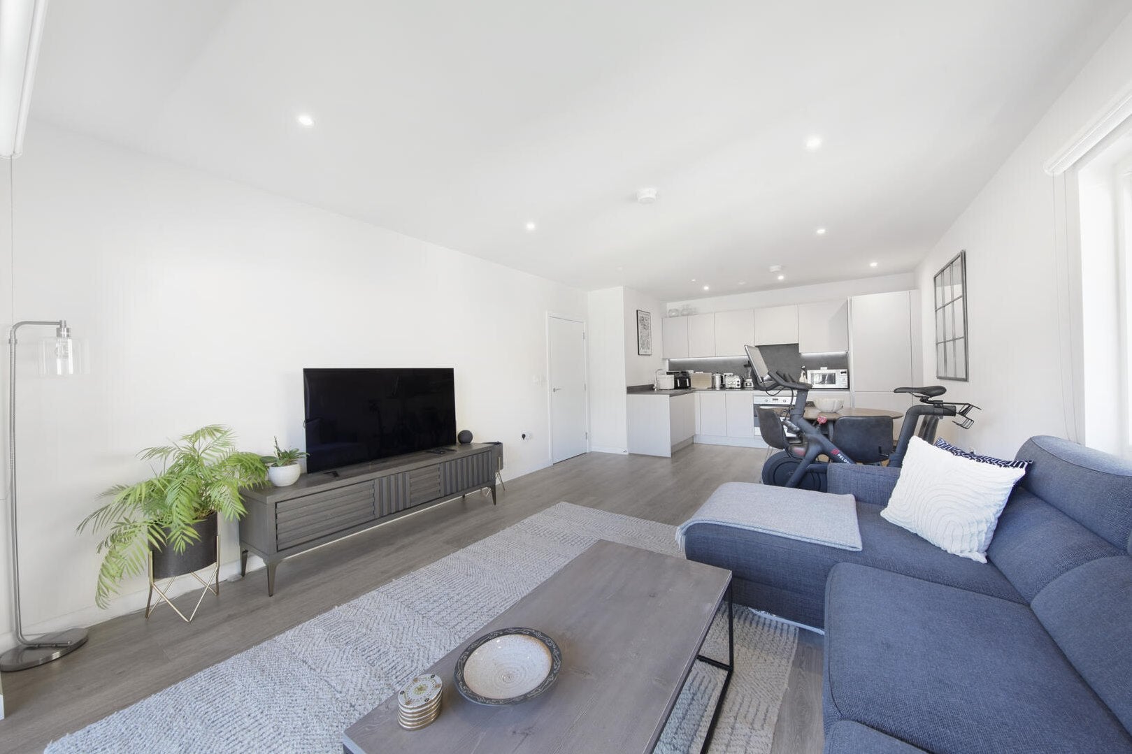 Flat Bittacy Hill in Greater London
