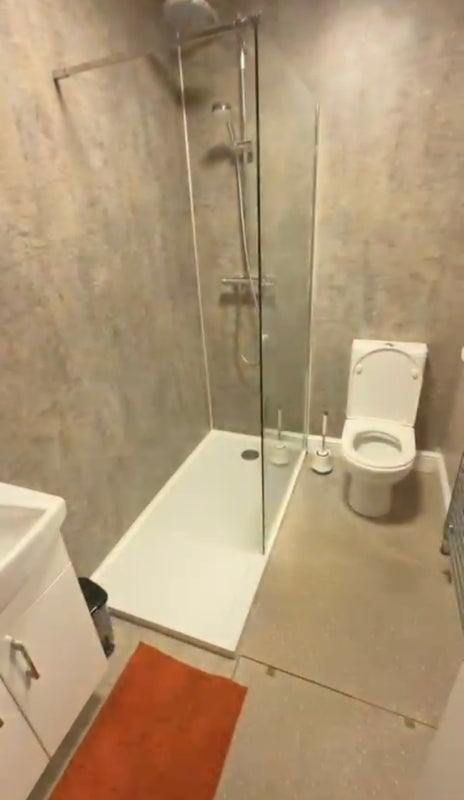 Room Ashmore Road in City of Westminster