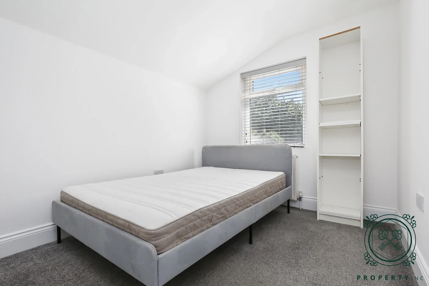 Room White Hart Lane in Greater London