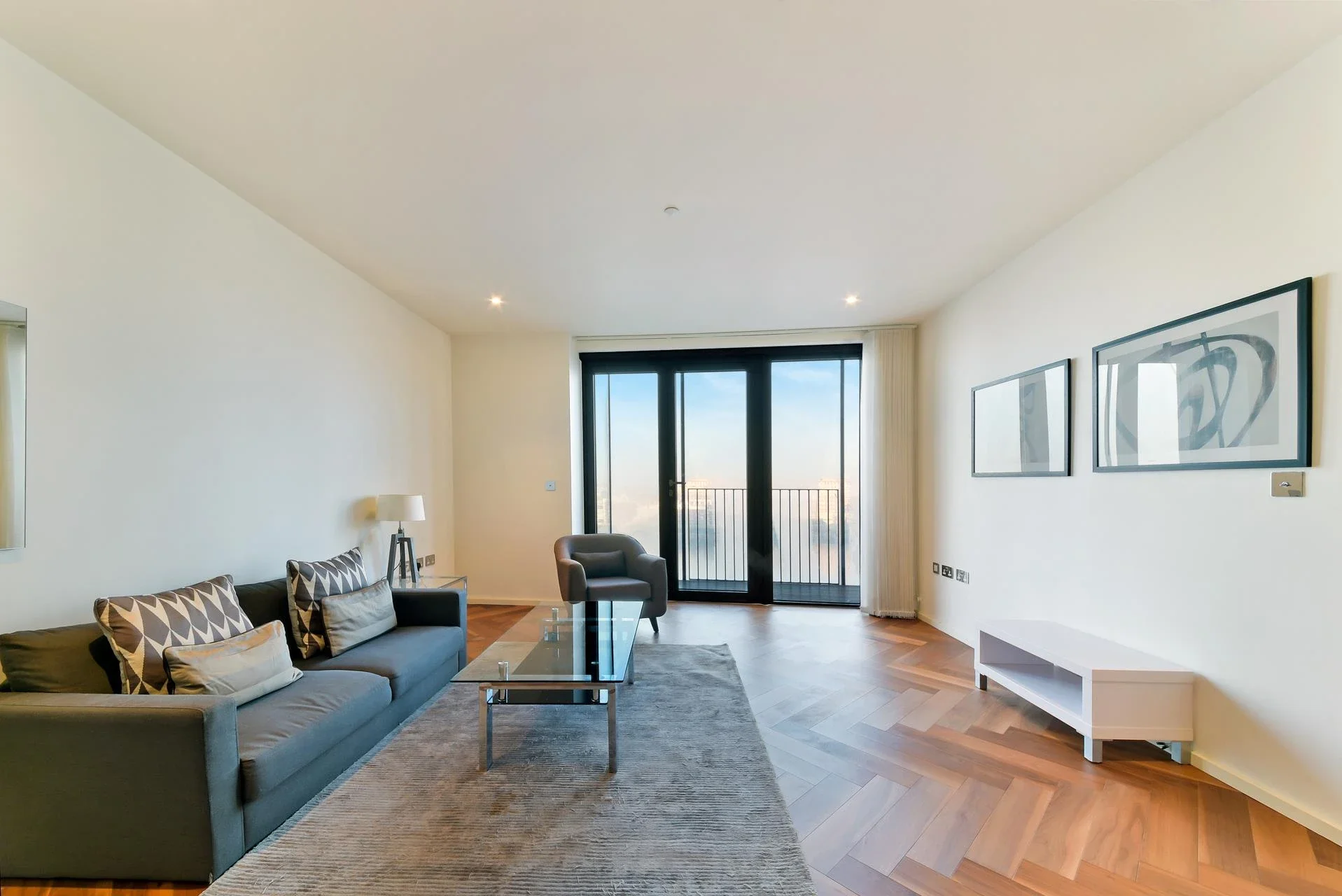 Flat New Union Square in Greater London