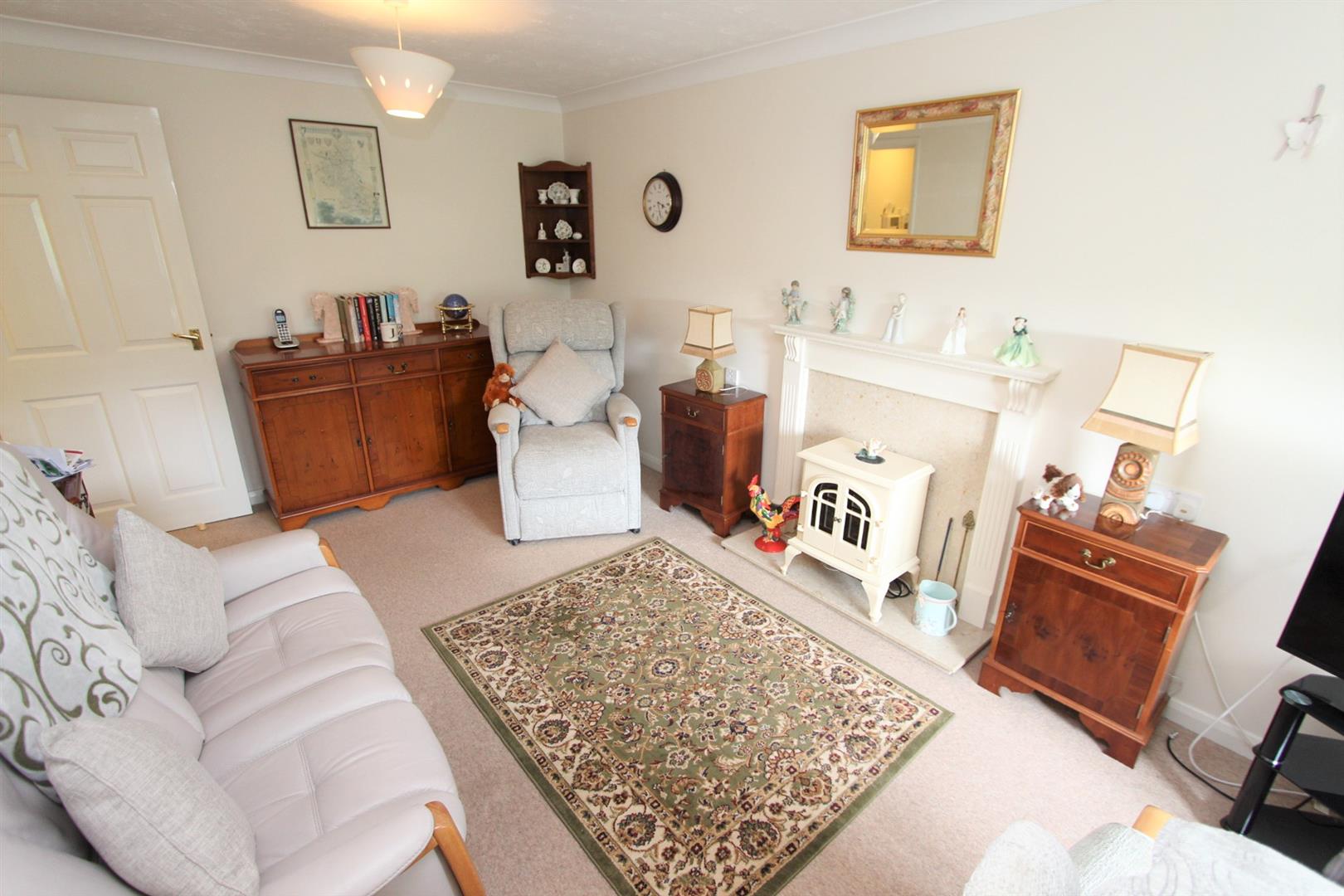 Flat Lammas Walk in Leighton Buzzard