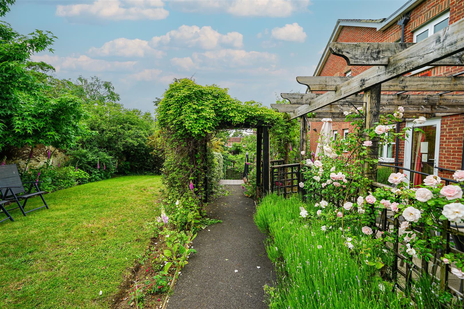 Flat Lammas Walk in Leighton Buzzard