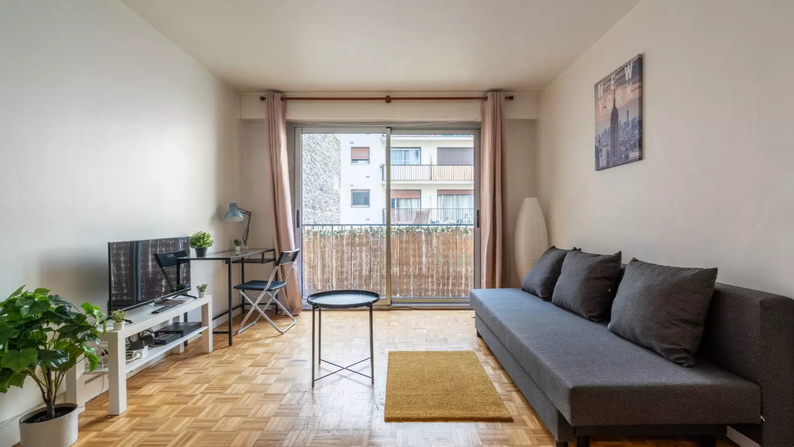 Appartement Rue du Faubourg Saint-Antoine à Paris