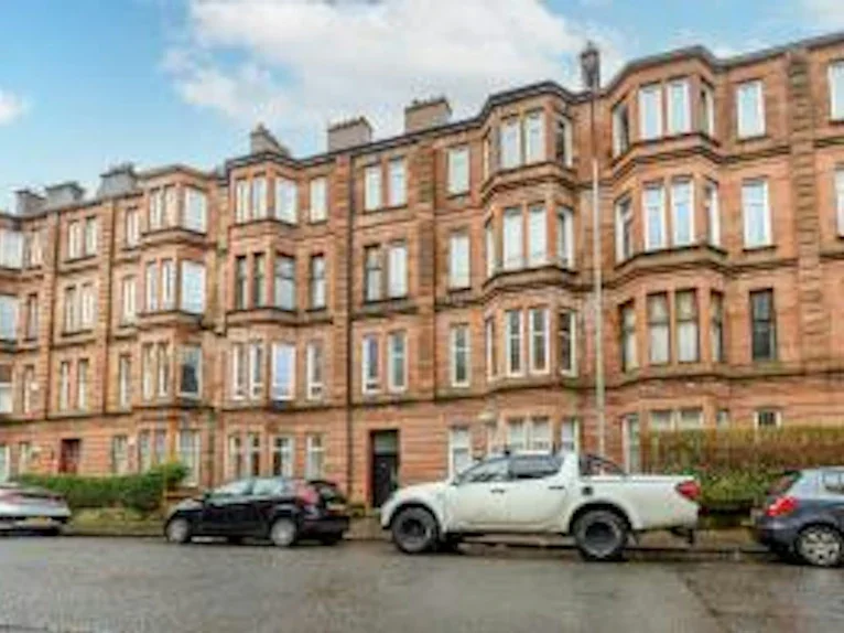 House Hinshelwood Drive in Glasgow