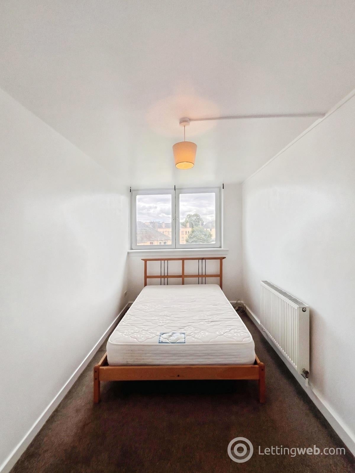 Flat Redbraes Grove in Edinburgh