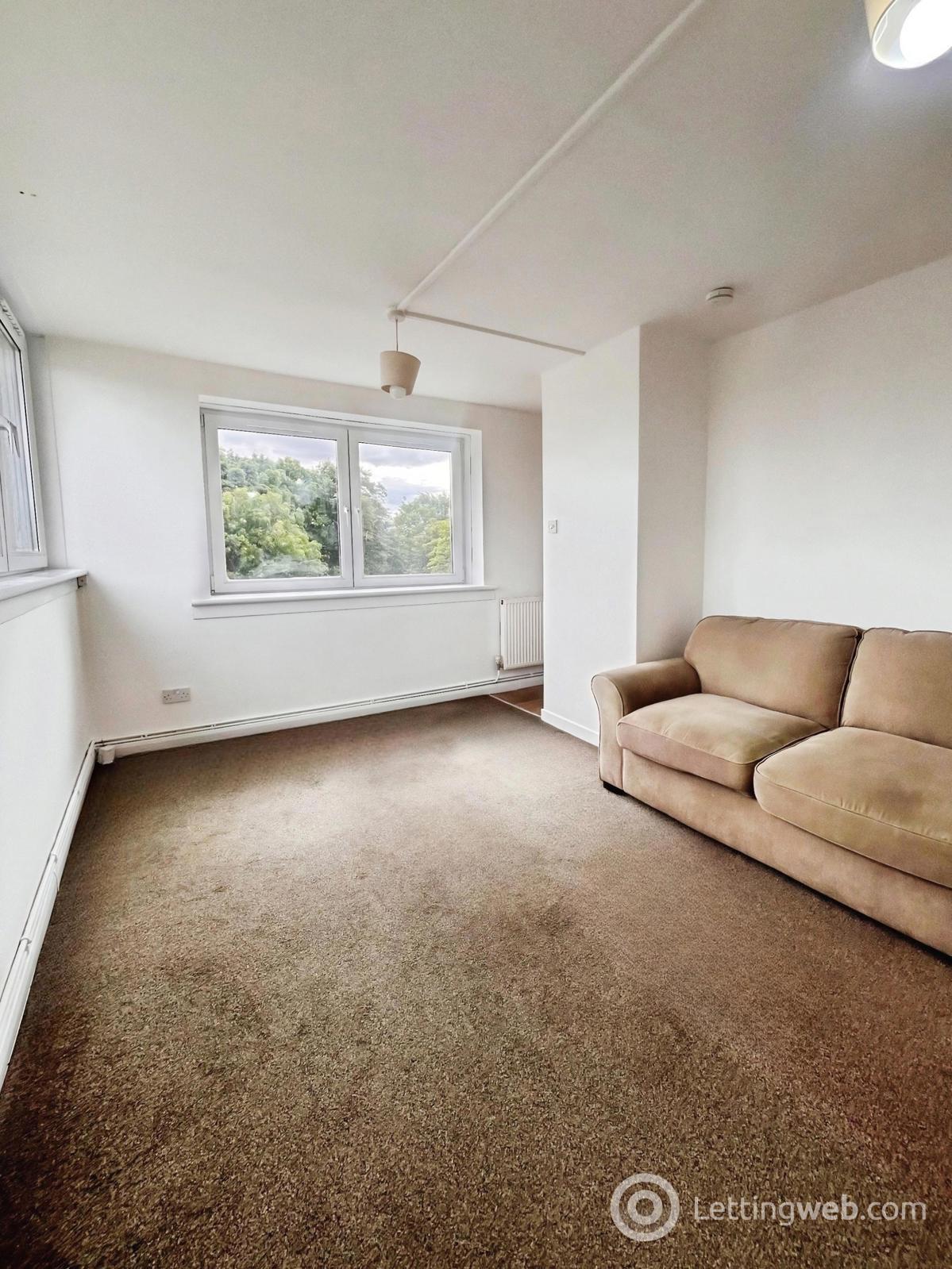 Flat Redbraes Grove in Edinburgh