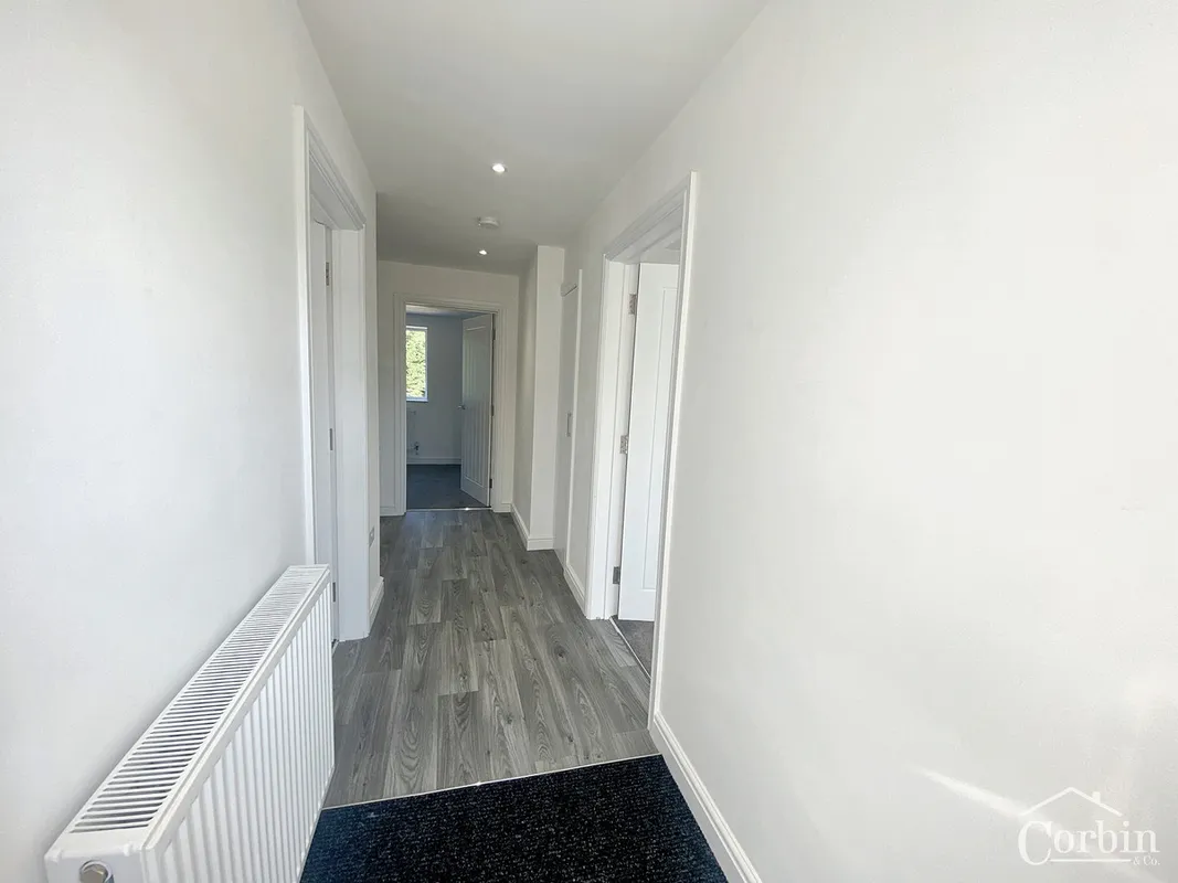 Flat Jewell Road in Bournemouth