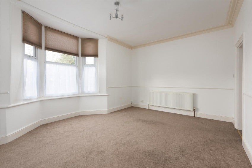 Flat Brunswick Square in Canterbury