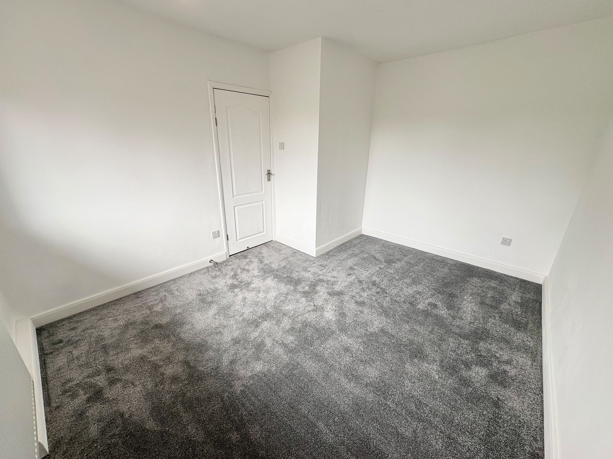 House Sportside Close in Salford