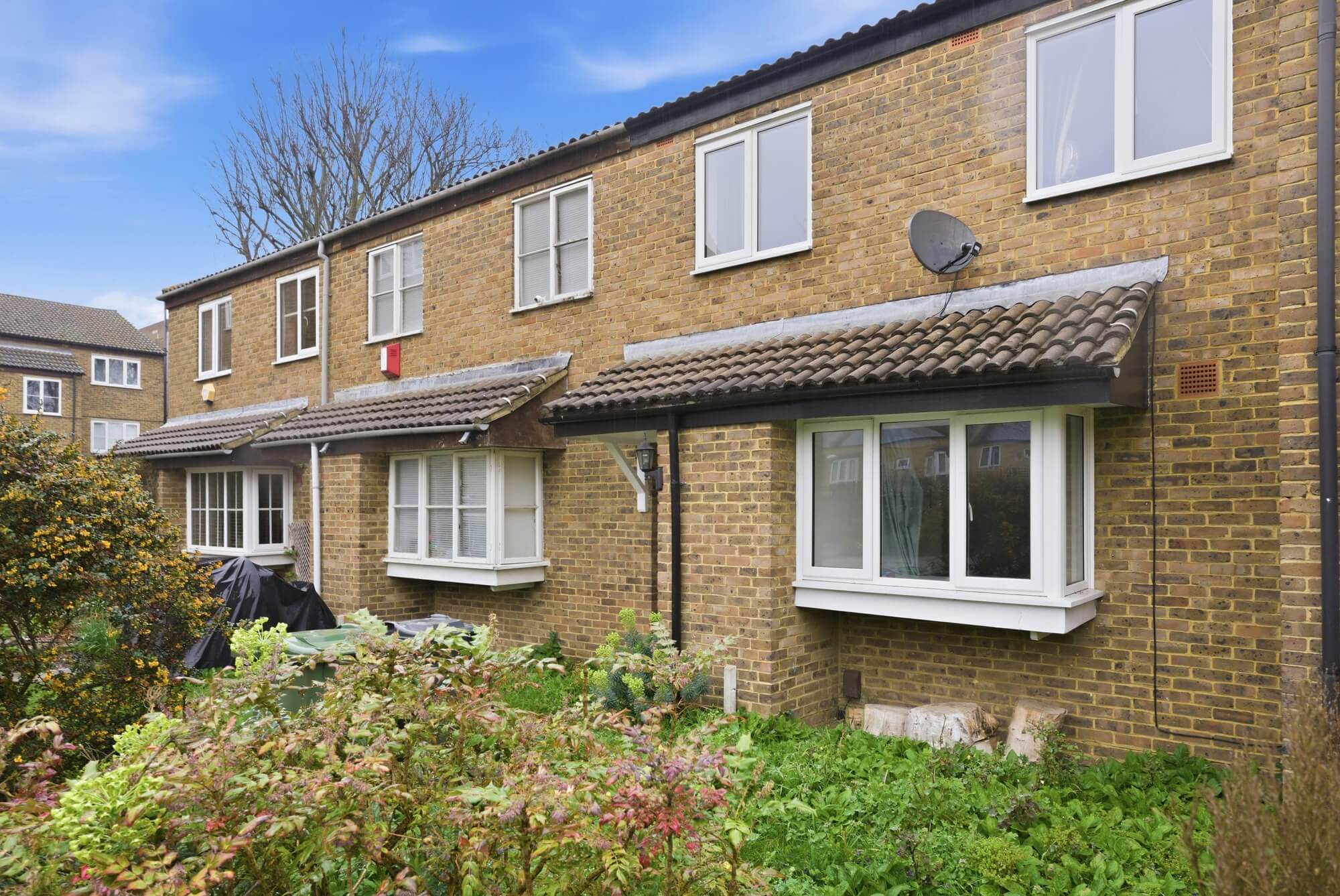 Flat Artesian Road in City of Westminster
