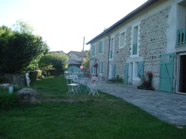 Room Chemin des Marguerites in Chomelix