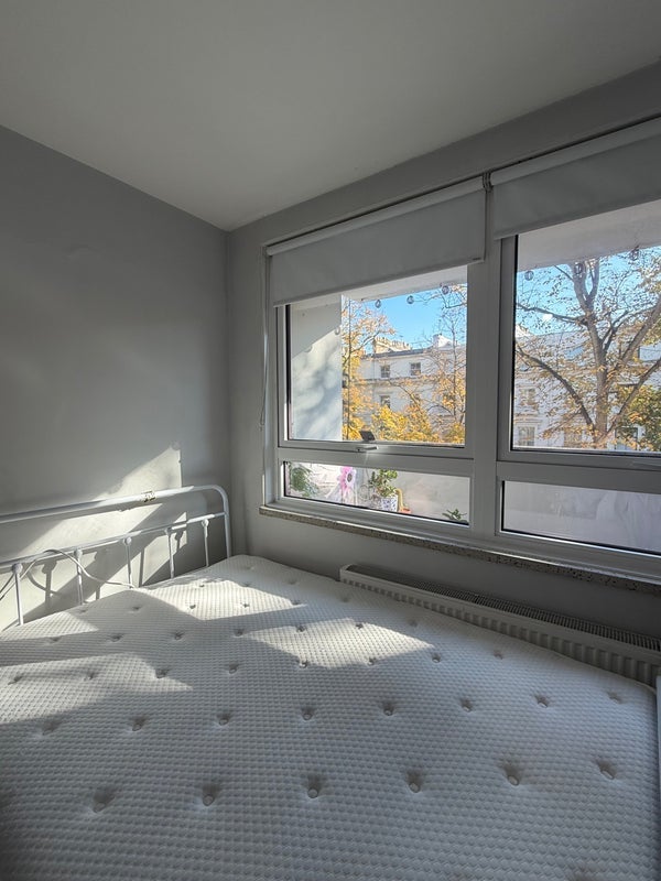 Room Queen's Gardens in City of Westminster