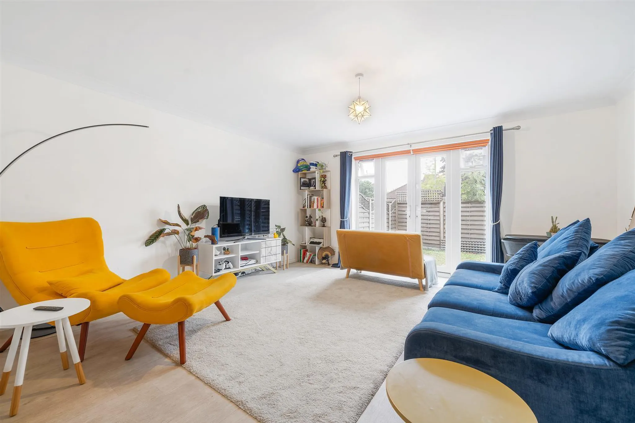 Flat Beeches Close in Greater London