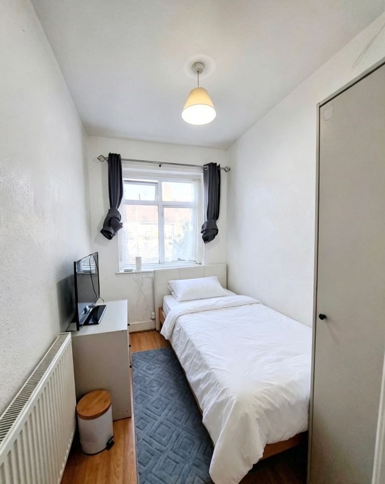 Room Lime Grove in Greater London