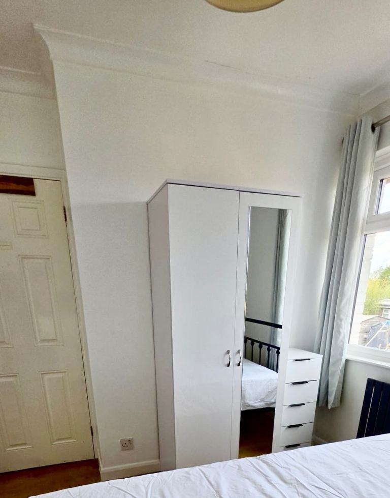 Room Lime Grove in Greater London