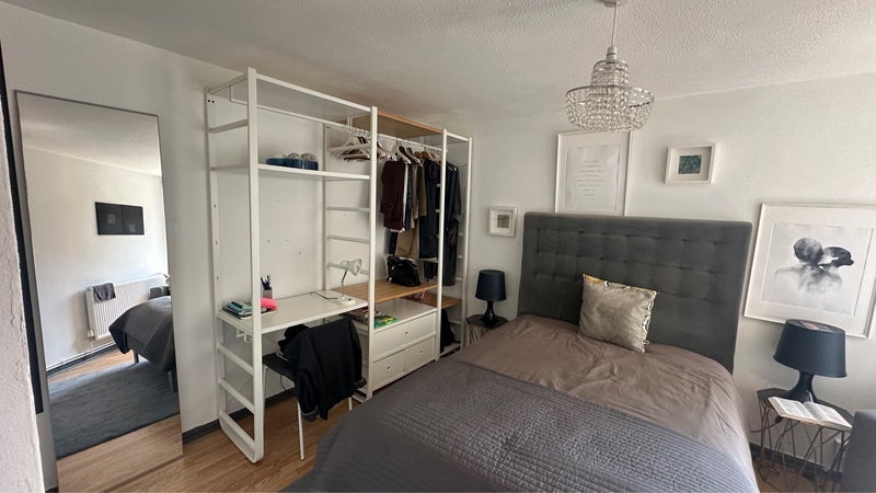 Room Corona Road in Greater London
