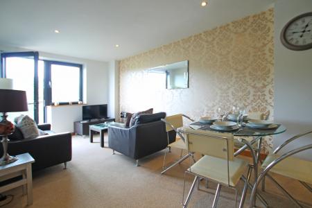 Flat Aire Close in Bradford