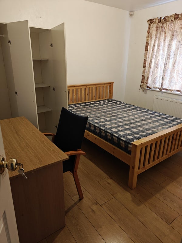 Room Kelsey Close in Birmingham